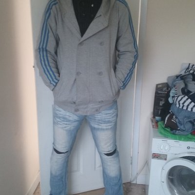 Profile Picture of Scott Broughton (@Scottbroughto10) on Twitter