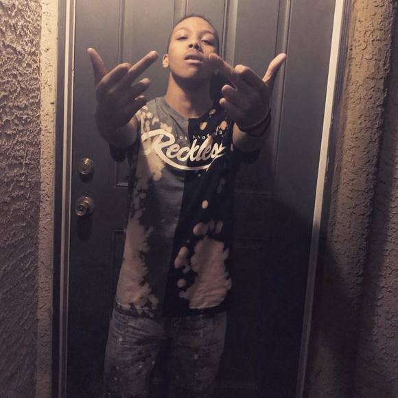 Profile Picture of Justin Edison (@fresh_king100) on Poshmark