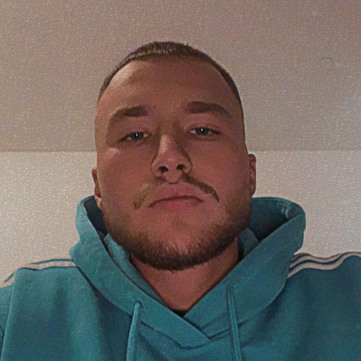 Profile Picture of Daniel Mackes (@vzs38) on Tiktok