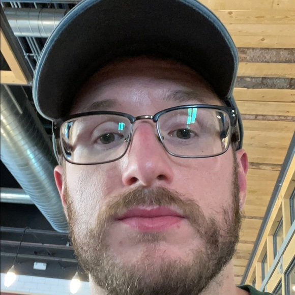 Profile Picture of Matthew Peralta (@mailbox4matthew) on Poshmark