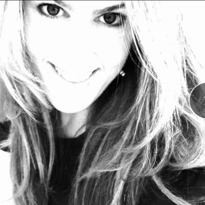 Profile Picture of Nina Walsh (@NinaGWalsh) on Twitter
