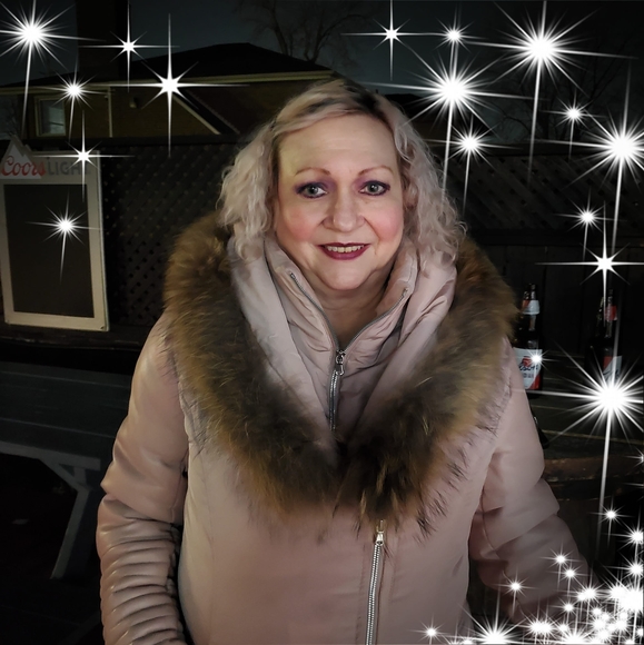 Profile Picture of Mari-jean Bowker (@rockinrollnurse) on Poshmark