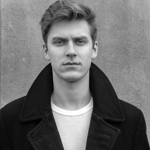 Profile Picture of George Humphreys (@seaturtlewares) on Poshmark