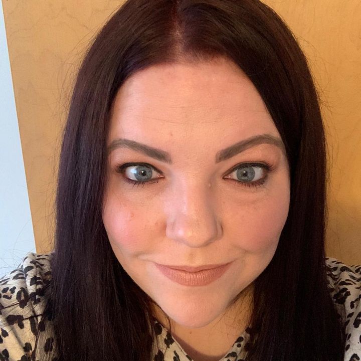 Profile Picture of Keri Henshaw (@kerihenshaw) on Tiktok