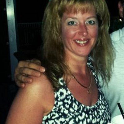 Profile Picture of Debbie Morley (@Debbie2374) on Twitter