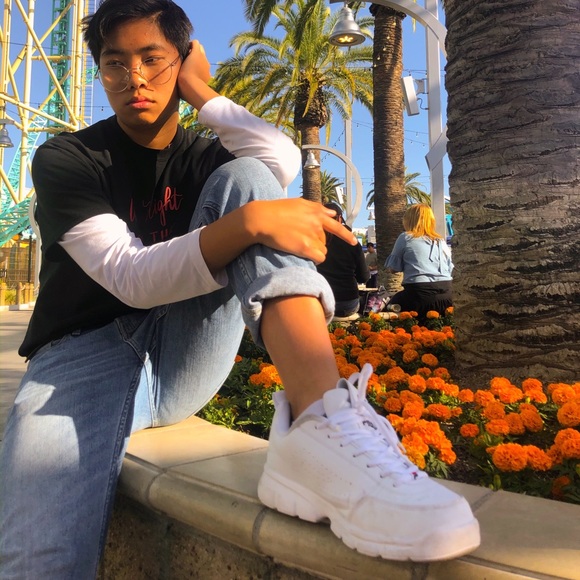 Profile Picture of Nathan Liu (@nah_tan_) on Poshmark