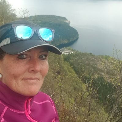 Profile Picture of Sonja Larsen (@SonjaLa64711371) on Twitter
