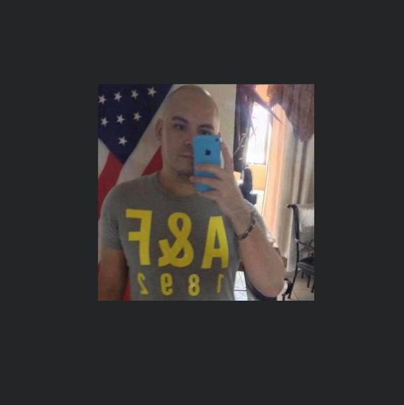 Profile Picture of Hugo Silva (@hgoseven7) on Poshmark