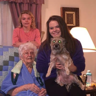 Profile Picture of Amanda Lessenberry (@@lessenberrya) on Twitter