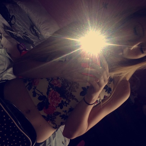 Profile Picture of Emma Felser (@emmafelser) on Poshmark