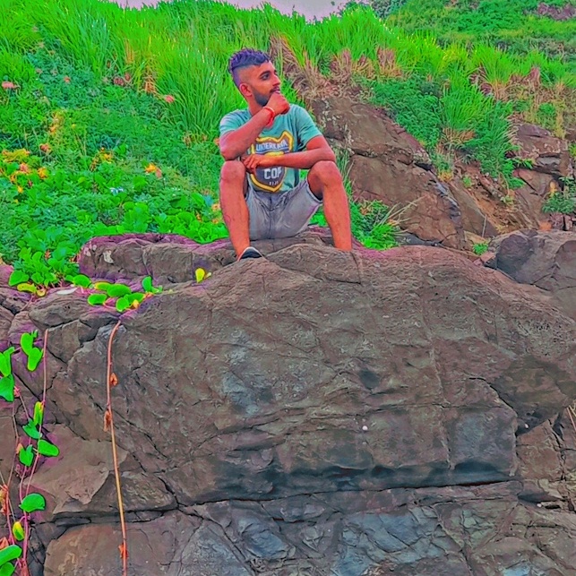 Profile Picture of Vaniteshlal98 (@vaniteshlal) on Tiktok