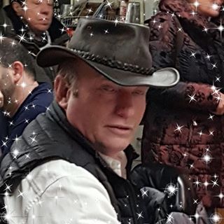 Profile Picture of JeanLucien Knigge (@jeanlucien.knigge) on Facebook