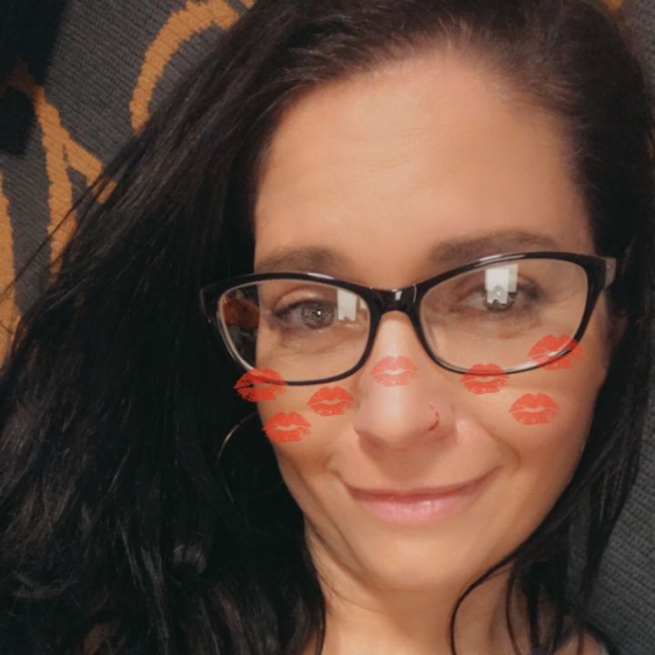 Profile Picture of Amber Hahn (@@alhahn00) on Tiktok