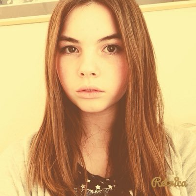Profile Picture of Elena Straub (@elle_jojo_leo) on Twitter