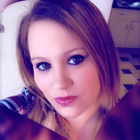 Profile Picture of Dawn Cooner (@sd4203) on Poshmark