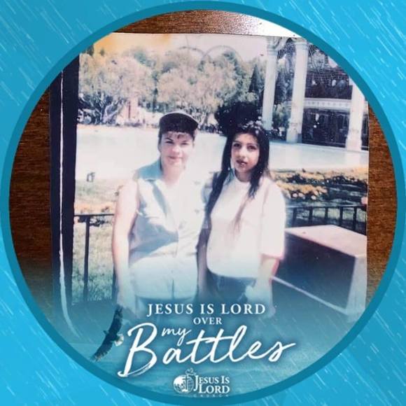 Profile Picture of Alice Herrera (@alice_herrera) on Poshmark