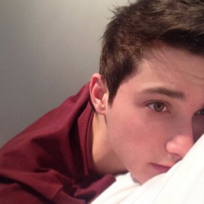 Profile Picture of Alex (Sebby), Wbu? (@YOLOEnjoylife) on Twitter