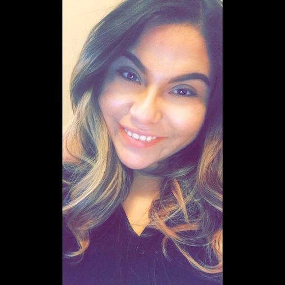 Profile Picture of Ruby Bolanos (@rubbyy12) on Poshmark
