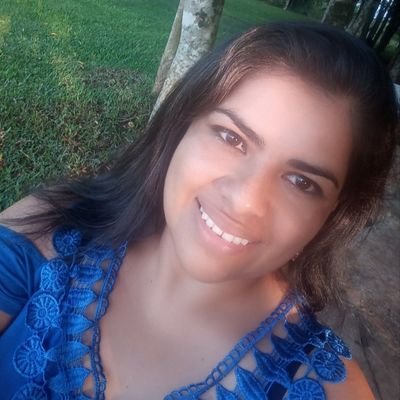 Profile Picture of Liz Evangelina Fernández (@evangelina_liz) on Twitter