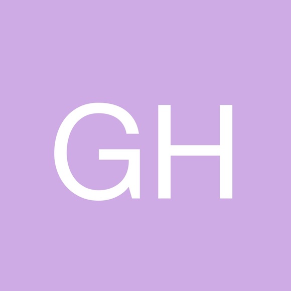 Profile Picture of Gma Halpin (@adjmg1) on Poshmark