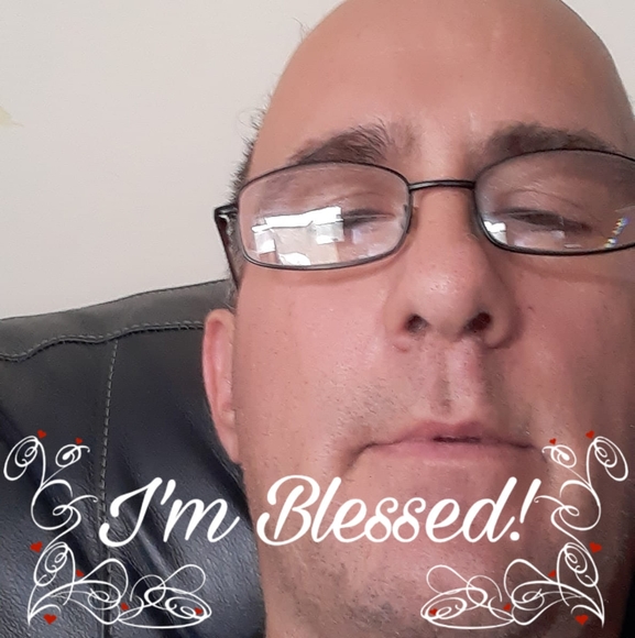 Profile Picture of Paul Giansanti (@paulgi67) on Poshmark