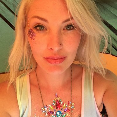 Profile Picture of Emily Alice Pye (@PyeAlice) on Twitter