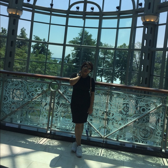 Profile Picture of Manmeet Marwaha (@mmarwah) on Poshmark