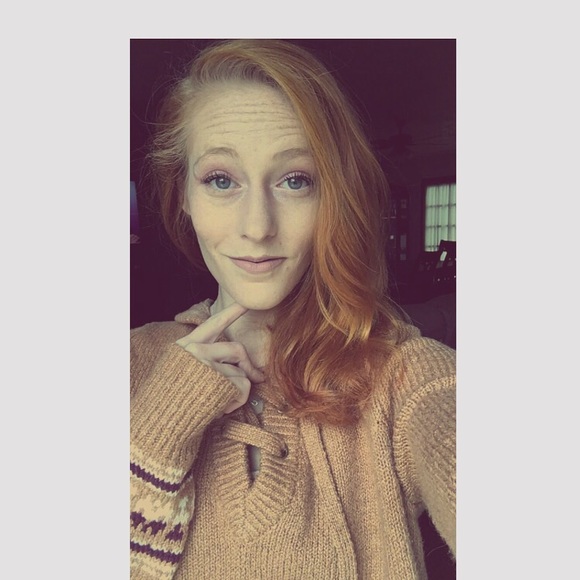 Profile Picture of Chandler Oboyle (@littlepeanutcno) on Poshmark