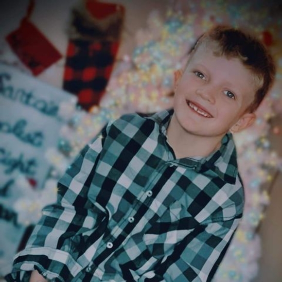 Emilyy Mclevain - Poshmark Profile Picture of Emilyy Mclevain (@emilyann31720) on Poshmark