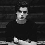 Profile Picture of 𝑨𝑨𝑹𝑶𝑵 𝑬𝑵𝑹𝑰𝑸𝑼𝑬 𝑷𝑨𝑹𝑲𝑺 (@aaron_.parkss) on Instagram