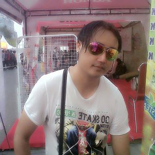 Profile Picture of Andrey Jenneva (@andrey.jenneva) on Facebook