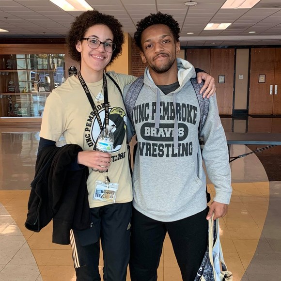 Profile Picture of Adrian Davenport (@adriandavenport) on Poshmark