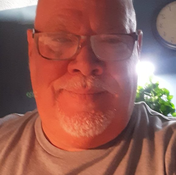 Kerry Hemerly - Poshmark Profile Picture of Kerry Hemerly (@kerryhemerly) on Poshmark