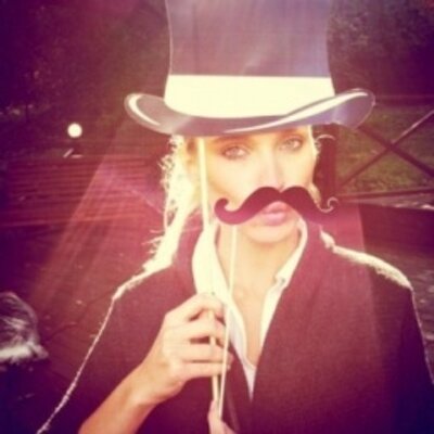 Profile Picture of Julianna Mann (@JuliannaMann3) on Twitter
