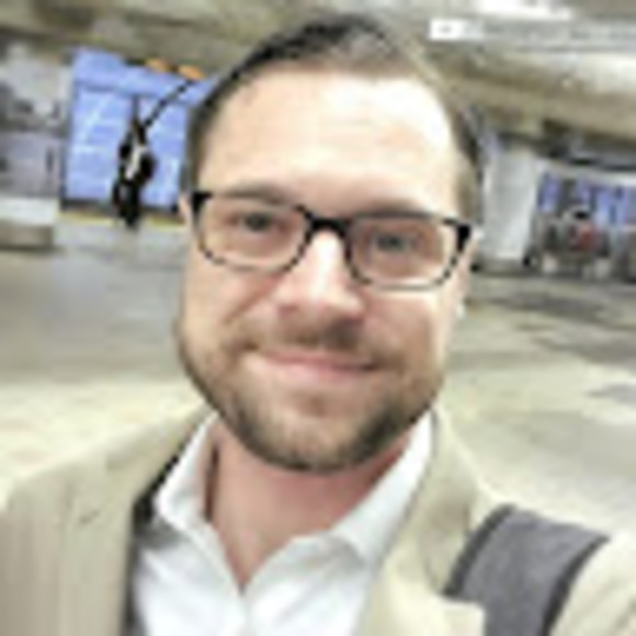 Profile Picture of Jason Potteiger (@jasonpotteiger) on Poshmark