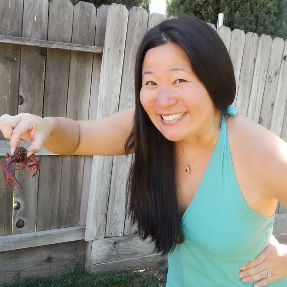 Profile Picture of Lisa Ryujin (@paialani) on Poshmark