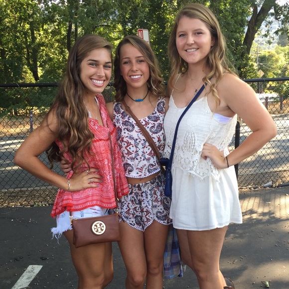 Profile Picture of Maizy Mccormick (@maizymac) on Poshmark