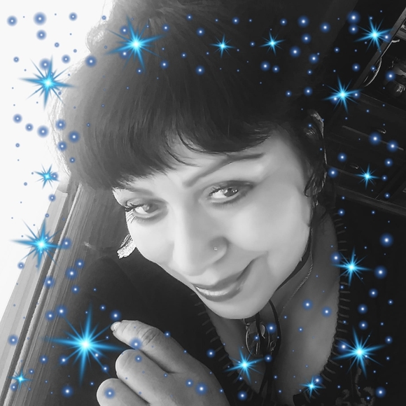 Profile Picture of Sarīk Del corsan (@roco1967) on Poshmark