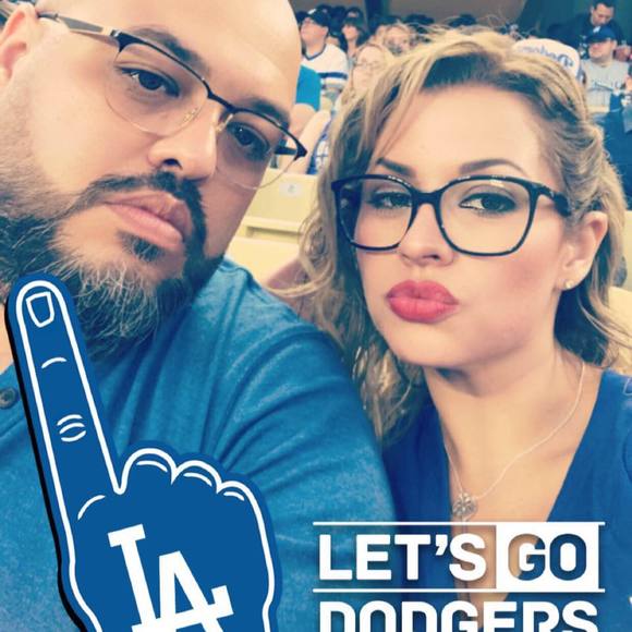 Profile Picture of Suehelen n adam Djelmane (@switron) on Poshmark