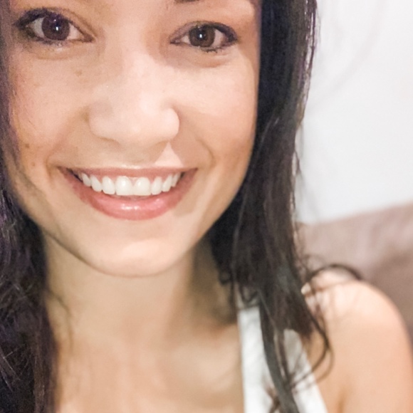 Profile Picture of Maria Udenberg (@mudenberg) on Poshmark