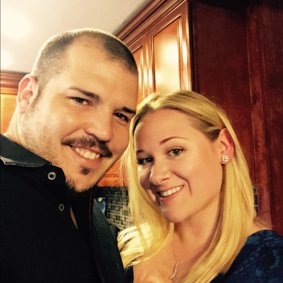 Profile Picture of Kayla Eggeling (@kittleskay) on Poshmark