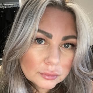 Profile Picture of Shawna lee russell (@hairbyshawna_russell) on Instagram