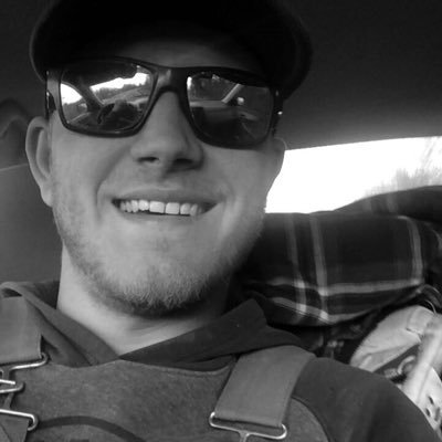 Profile Picture of Jesse MacKenzie (@jesse_mac31) on Twitter