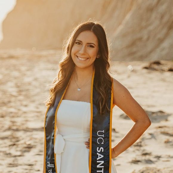 Allison Bertolozzi - Poshmark Profile Picture of Allison Bertolozzi (@allibee1234) on Poshmark