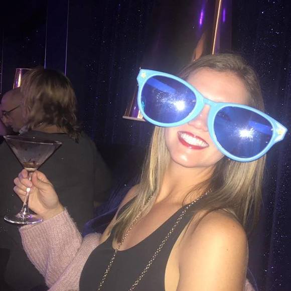 Profile Picture of Megan Shindler (@mlshindler) on Poshmark