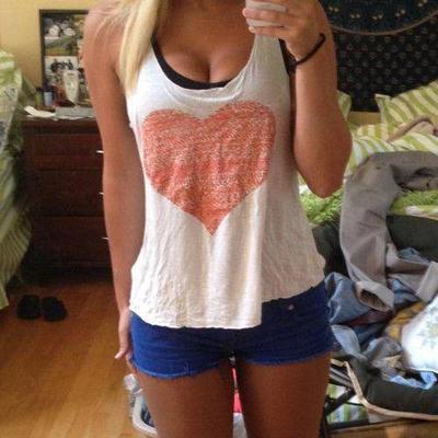 Profile Picture of Michelle Broederdorf (@MichelleBroede1) on Twitter