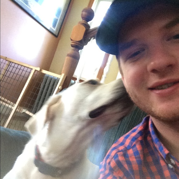 Profile Picture of Andrew Bathgate (@abathgate) on Poshmark