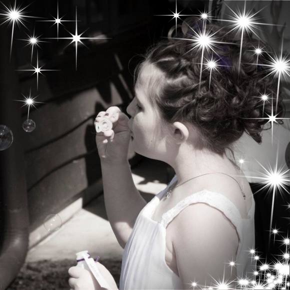 Michelle Evans - Poshmark Profile Picture of Michelle Evans (@mlekoal) on Poshmark