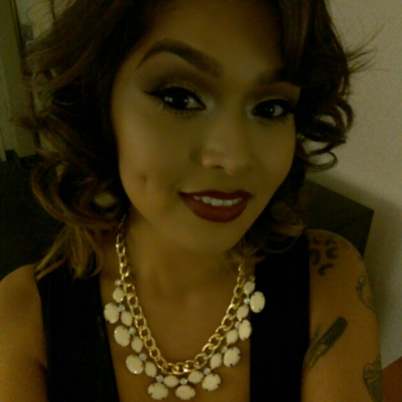 Profile Picture of Ruby Silva (@yisel27) on Poshmark