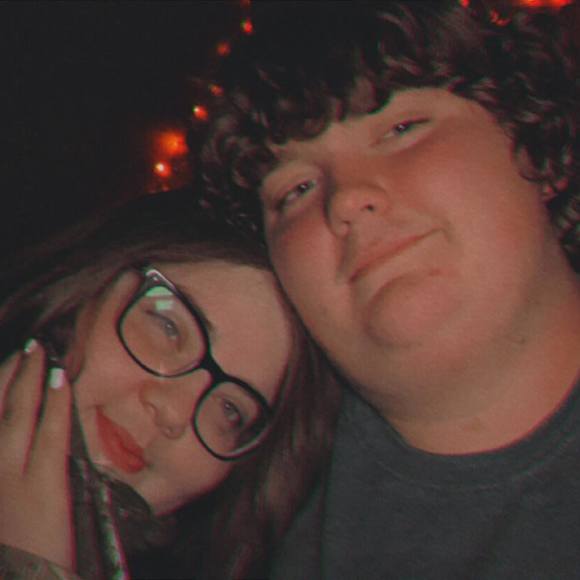 Profile Picture of Hünter Wālters (@turkeytakerw) on Poshmark